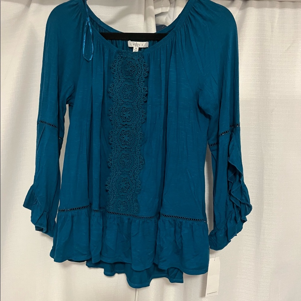 NWT FEVER Beautiful Blue green Women’s Top
